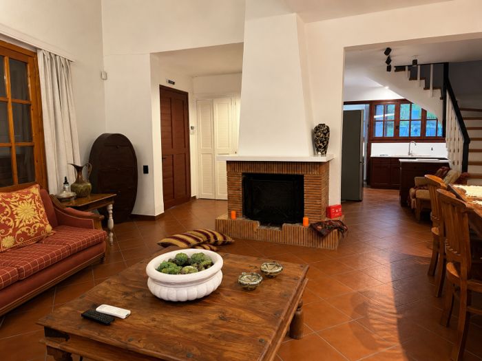 Mirabilis Villa